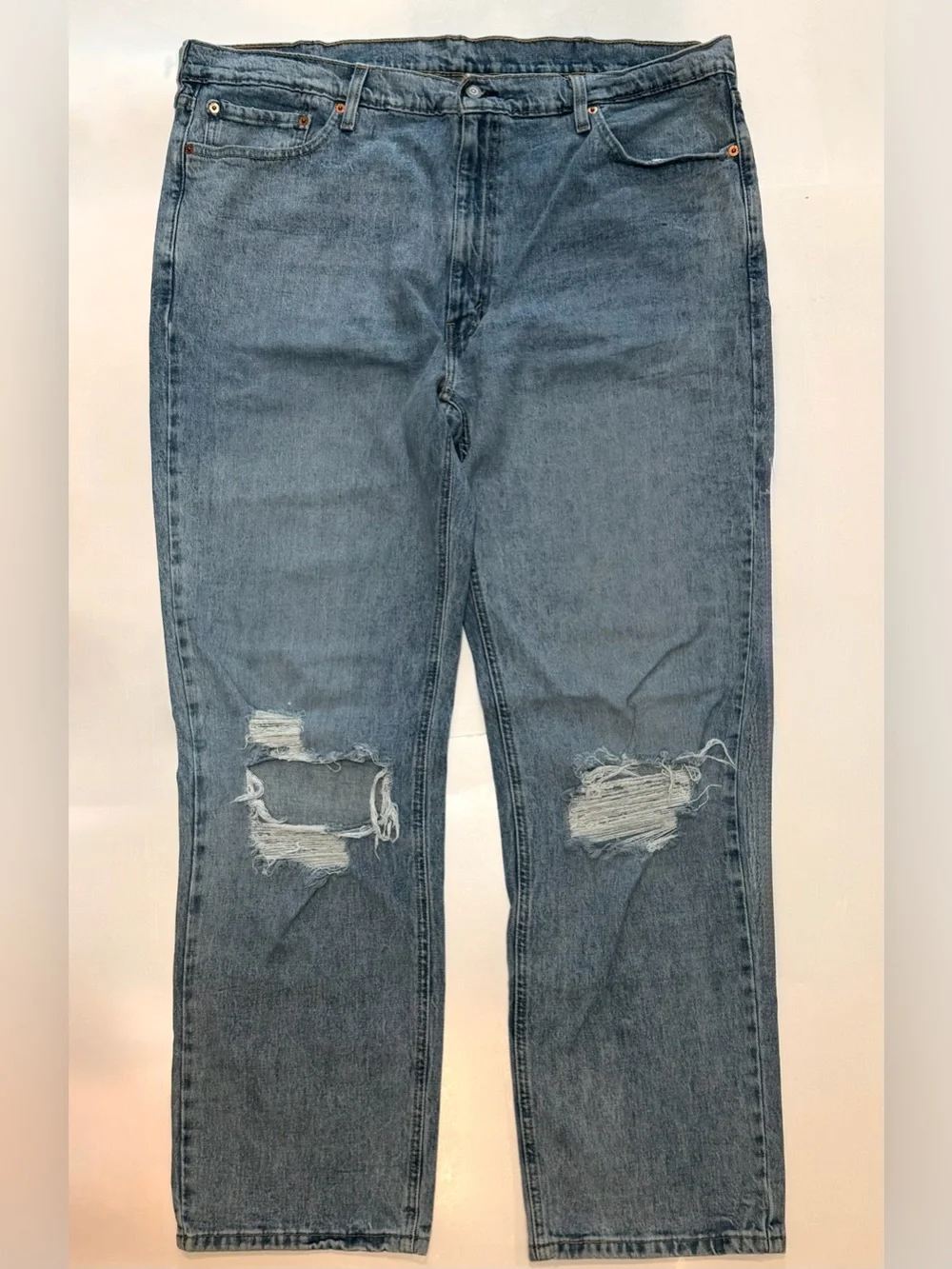 Levi’s 541 Athletic Taper Jeans Mens 42x32 Distressed Ripped Stretch Blue Denim